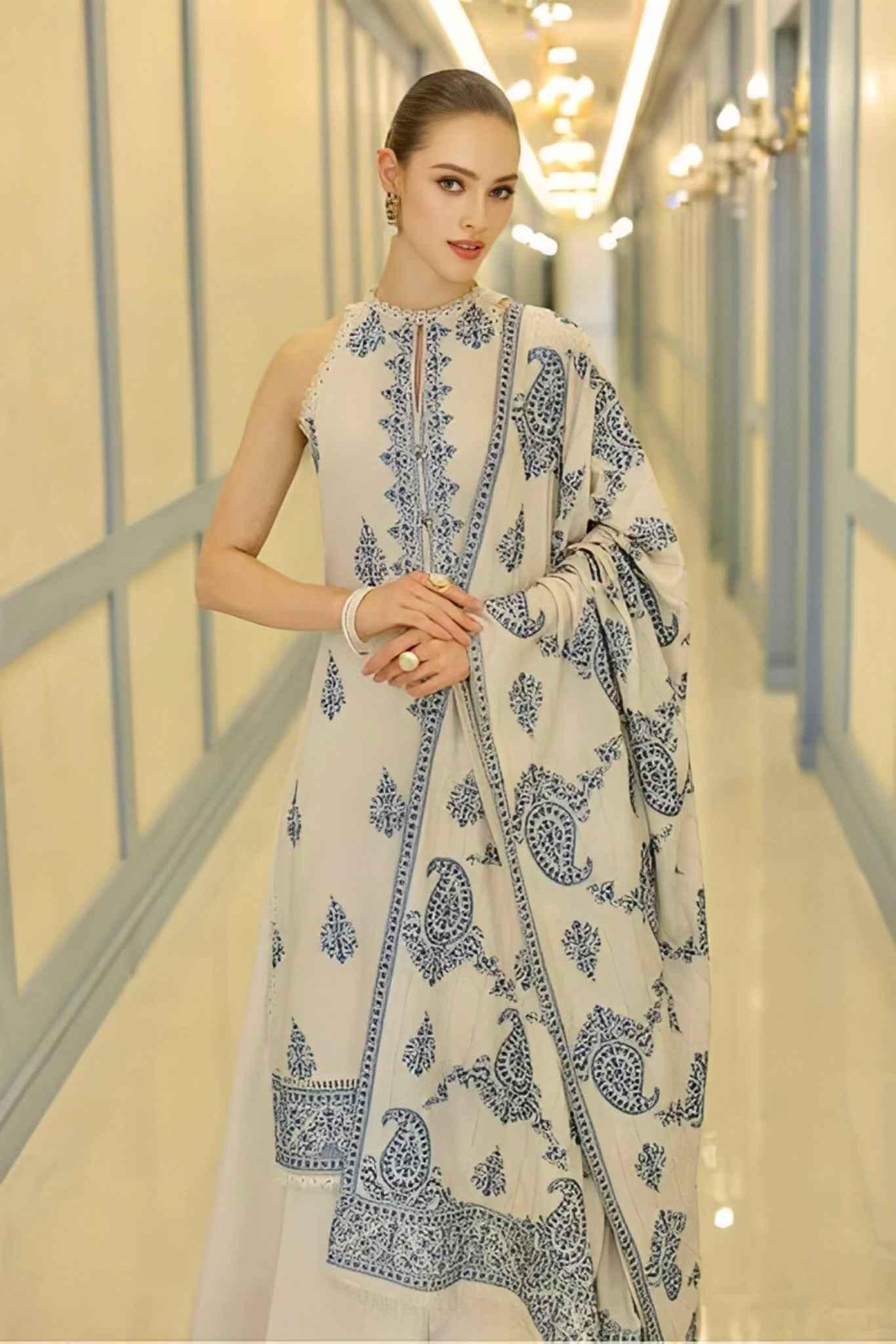 Bareeze | Luxury Emb | Karandi - ZNH Textile 