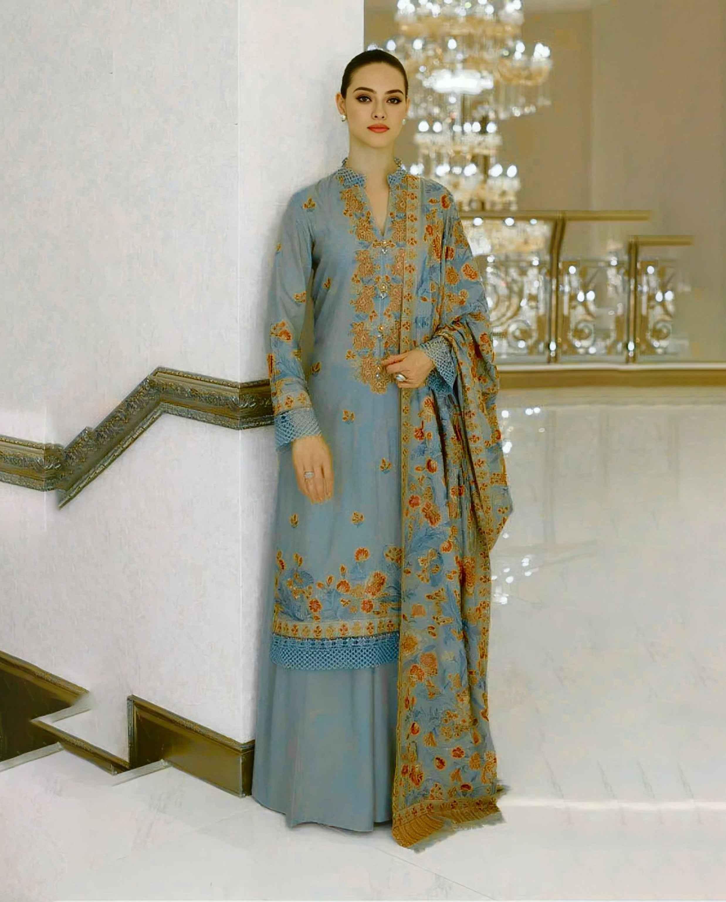 Bareeze | Luxury Emb | Karandi - ZNH Textile 