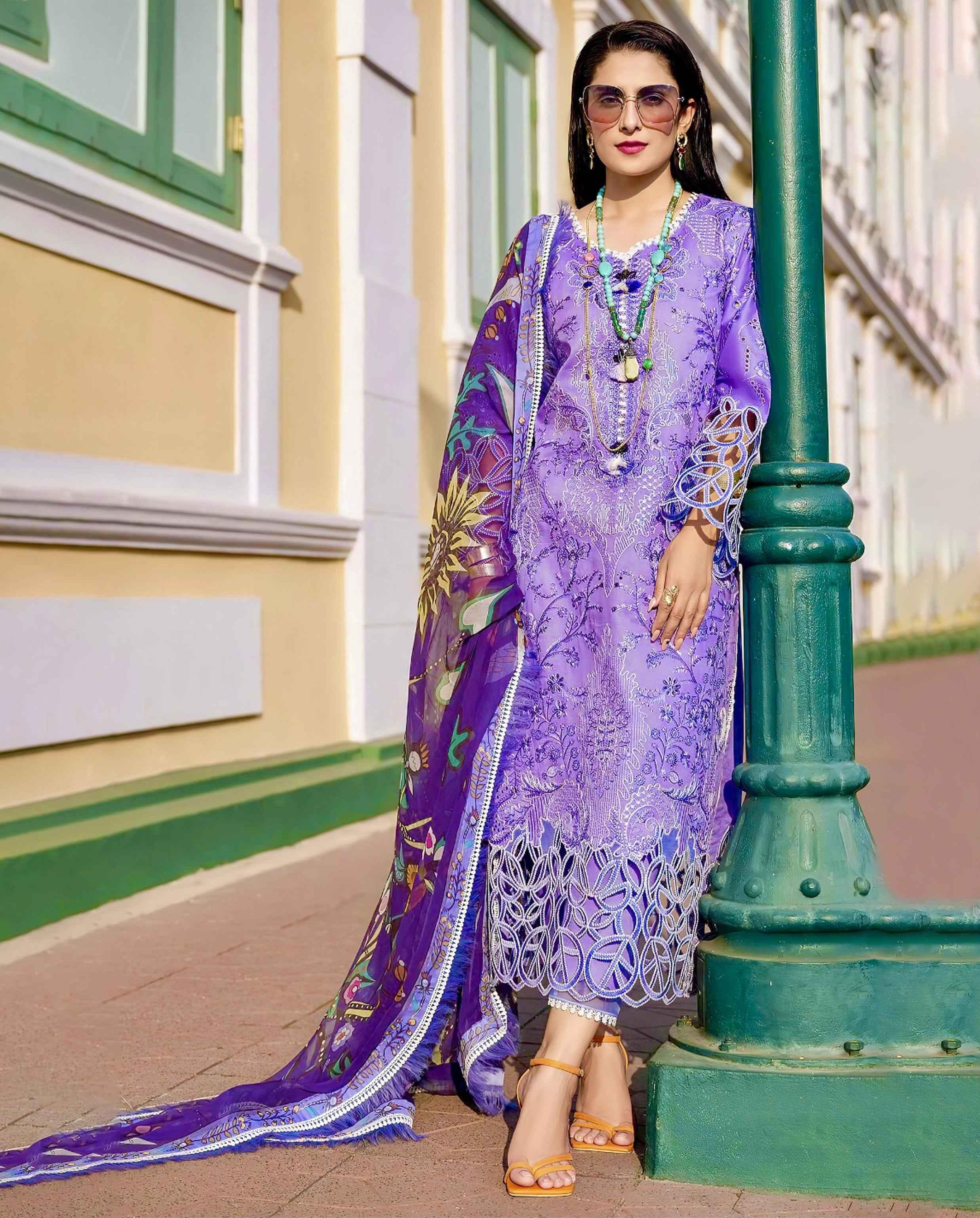 Mushq | Luxury Embroiderd | Dhanak - ZNH Textile 