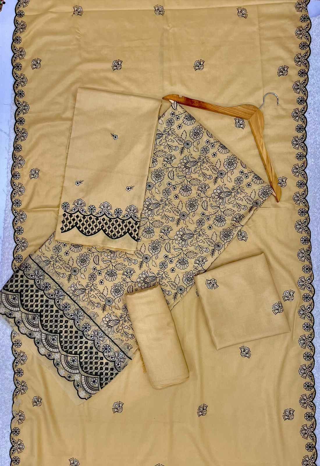 Bareeze | Embroidered | 3pc | Dhanak - ZNH Textile 