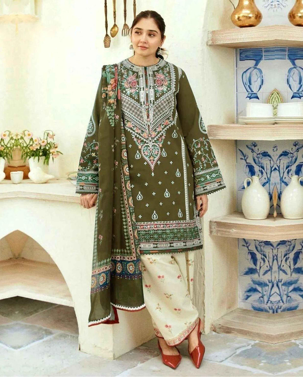 Coco by Zara Shahjahan | Luxury embroiderd | Dhanak - ZNH Textile 