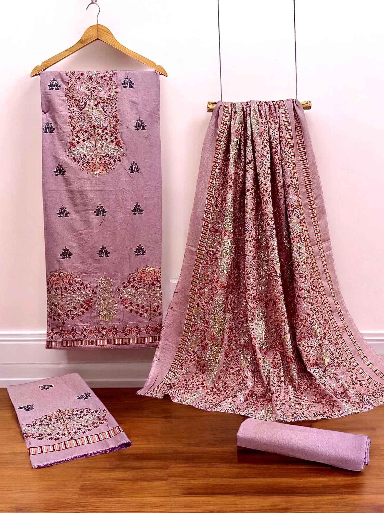 Bareeze | Luxury Emb | Karandi - ZNH Textile 