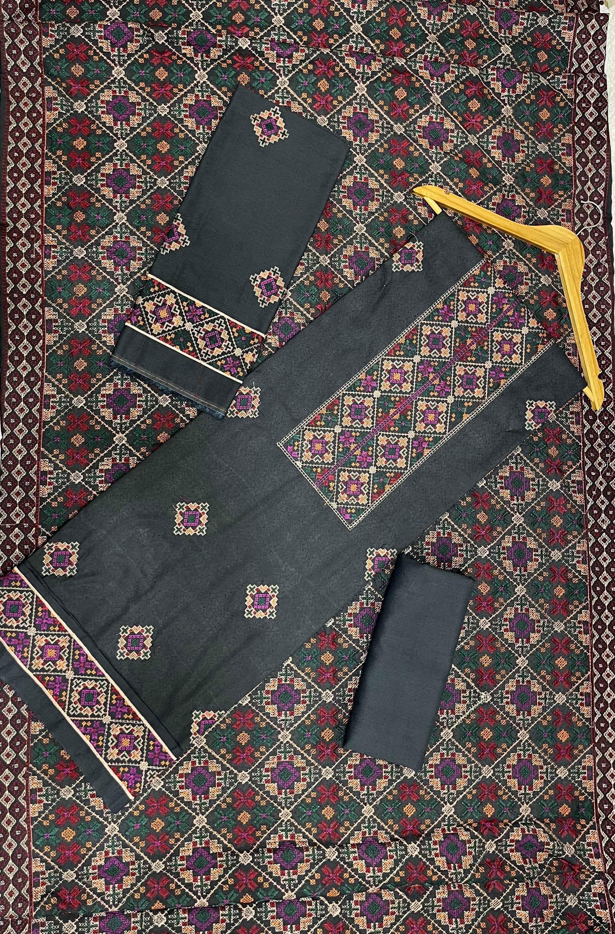 Bareeze | Luxury Emb | Karandi - ZNH Textile 