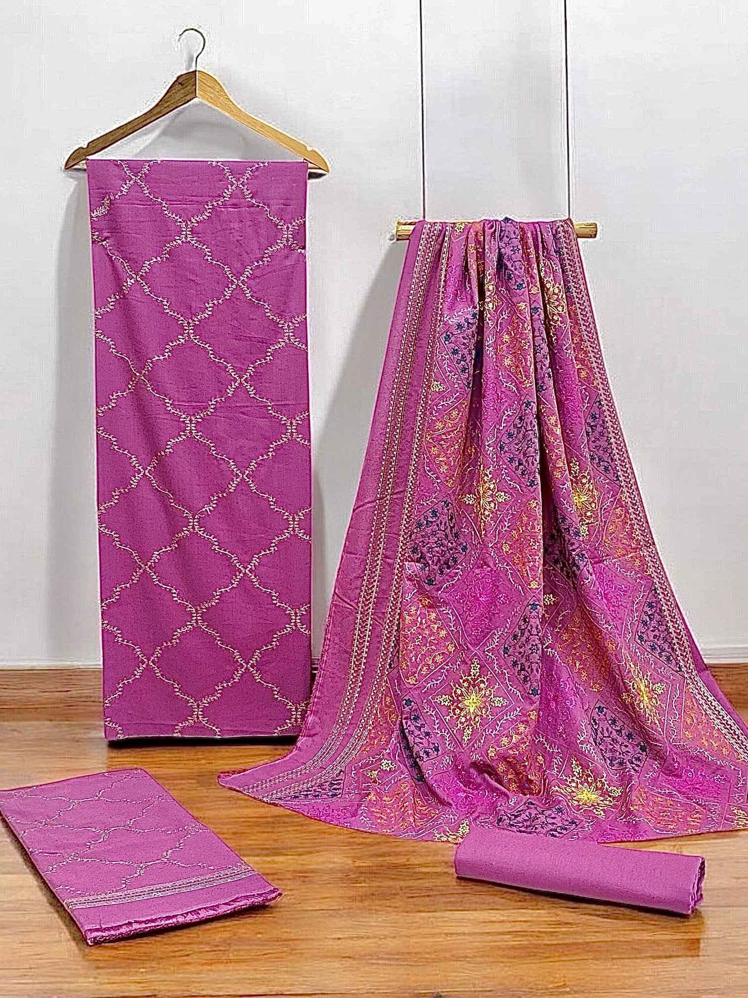 Bareeze | Luxury Emb | Karandi - ZNH Textile 