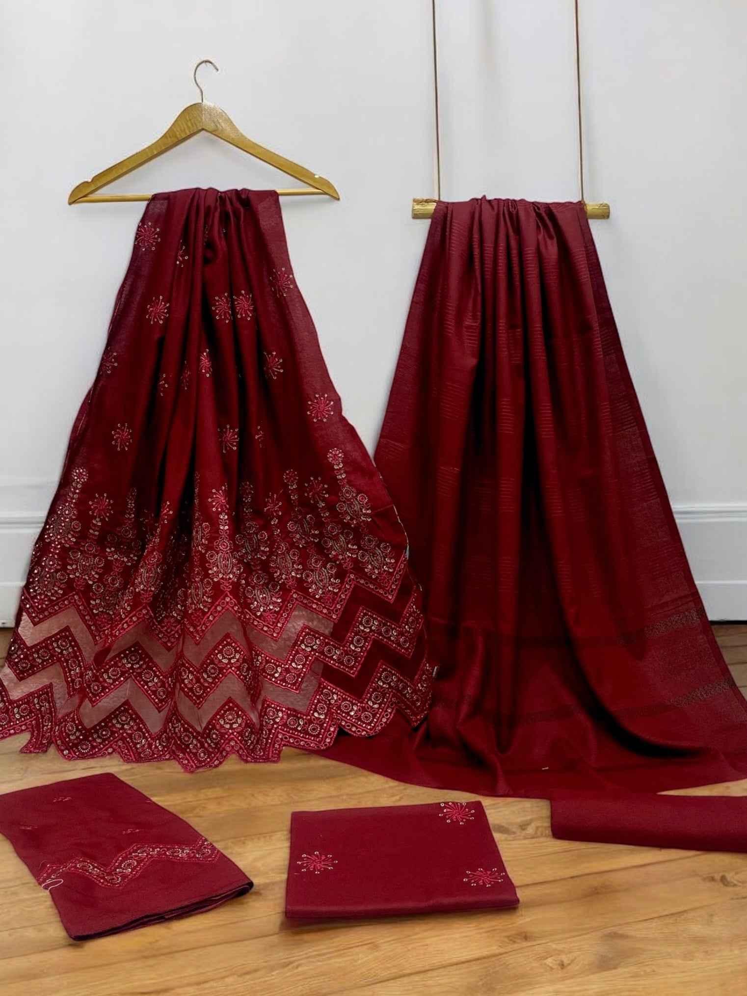 Makhmal | Luxury Embroidered | Dhanak - ZNH Textile 