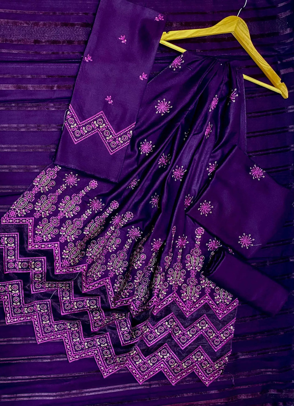Makhmal | Luxury Embroidered | Dhanak - ZNH Textile 