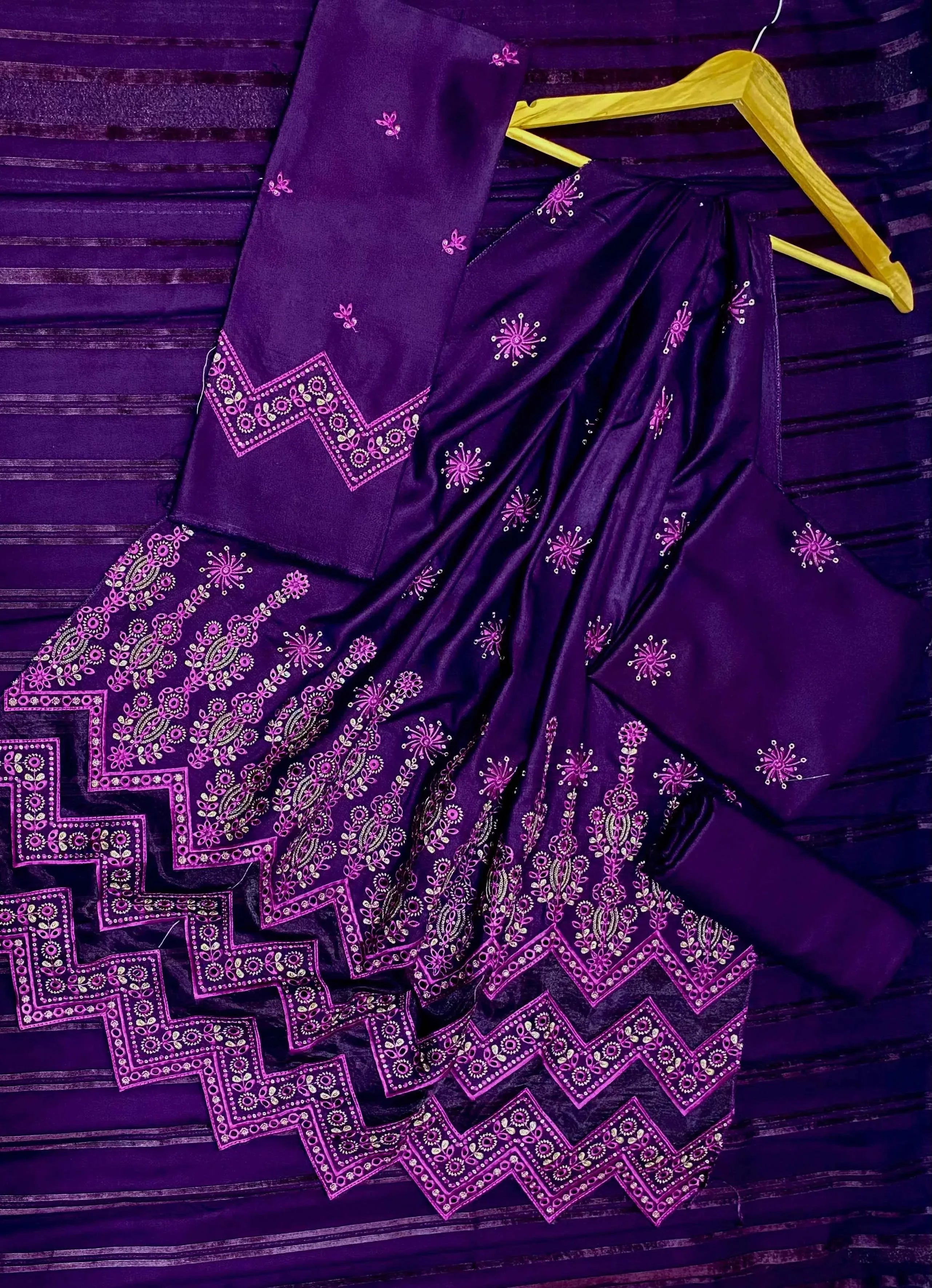 Makhmal | Luxury Embroidered | Dhanak - ZNH Textile 