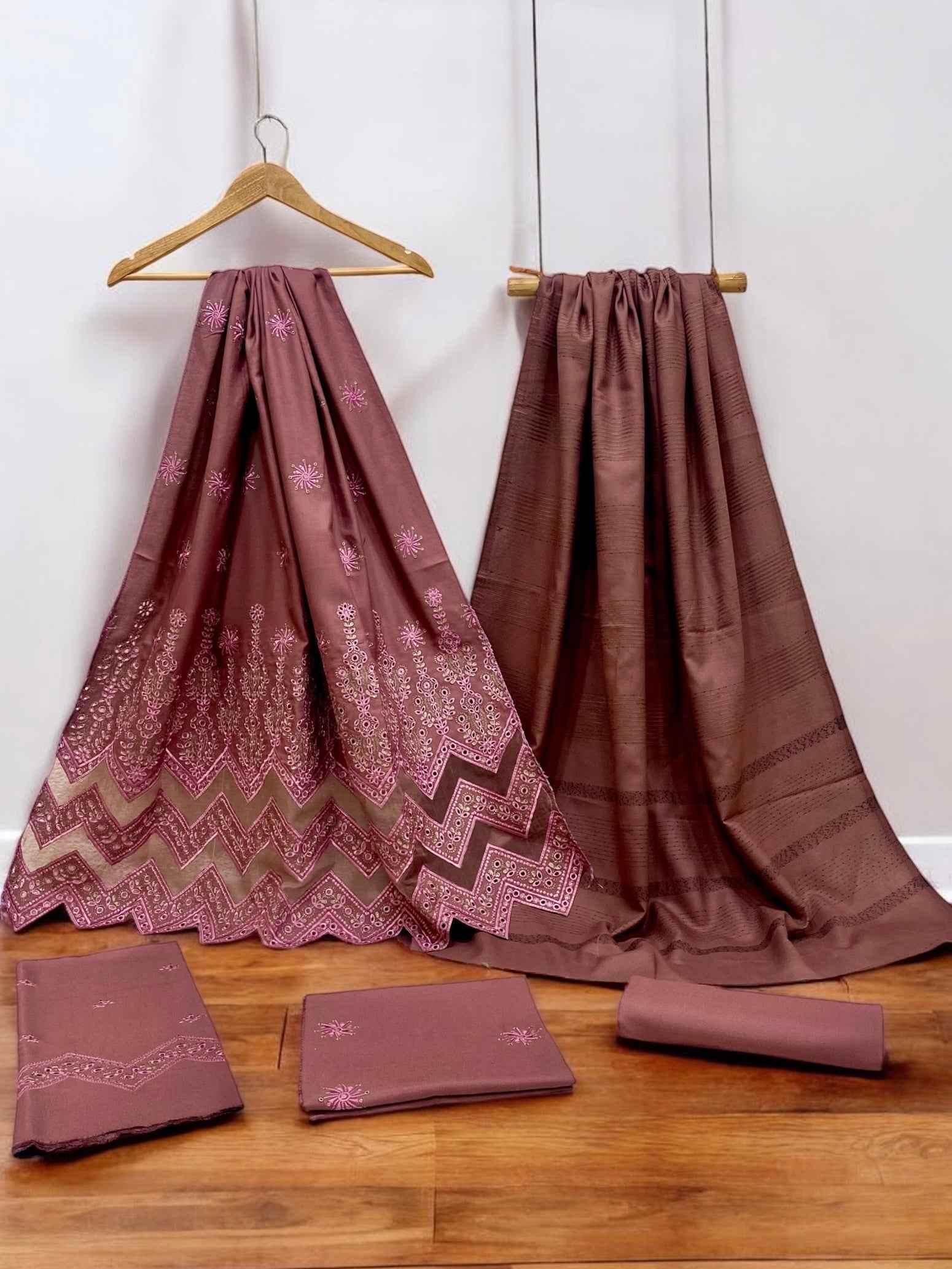 Makhmal | Luxury Embroidered | Dhanak - ZNH Textile 