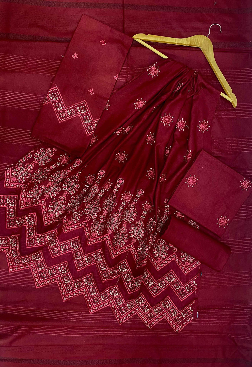 Makhmal | Luxury Embroidered | Dhanak - ZNH Textile 