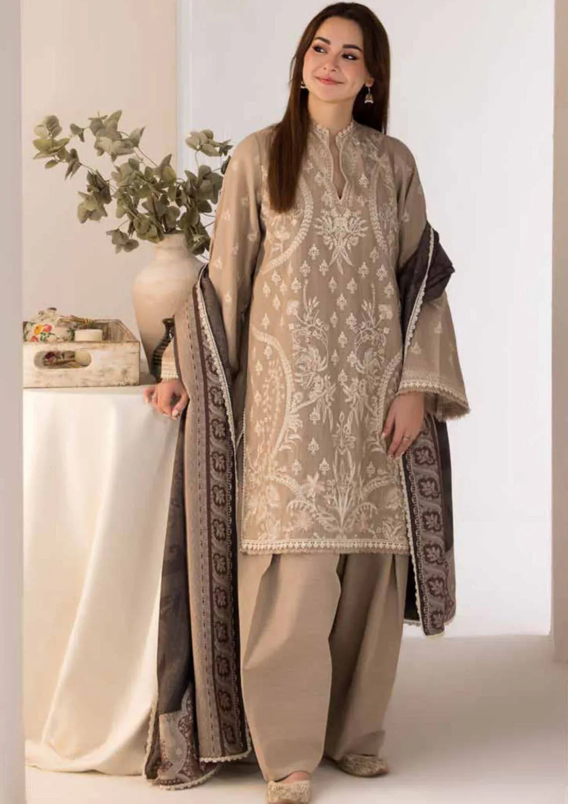 SOBIA NAZIR - 3PC DHANAK EMBROIDERED - ZNH Textile 