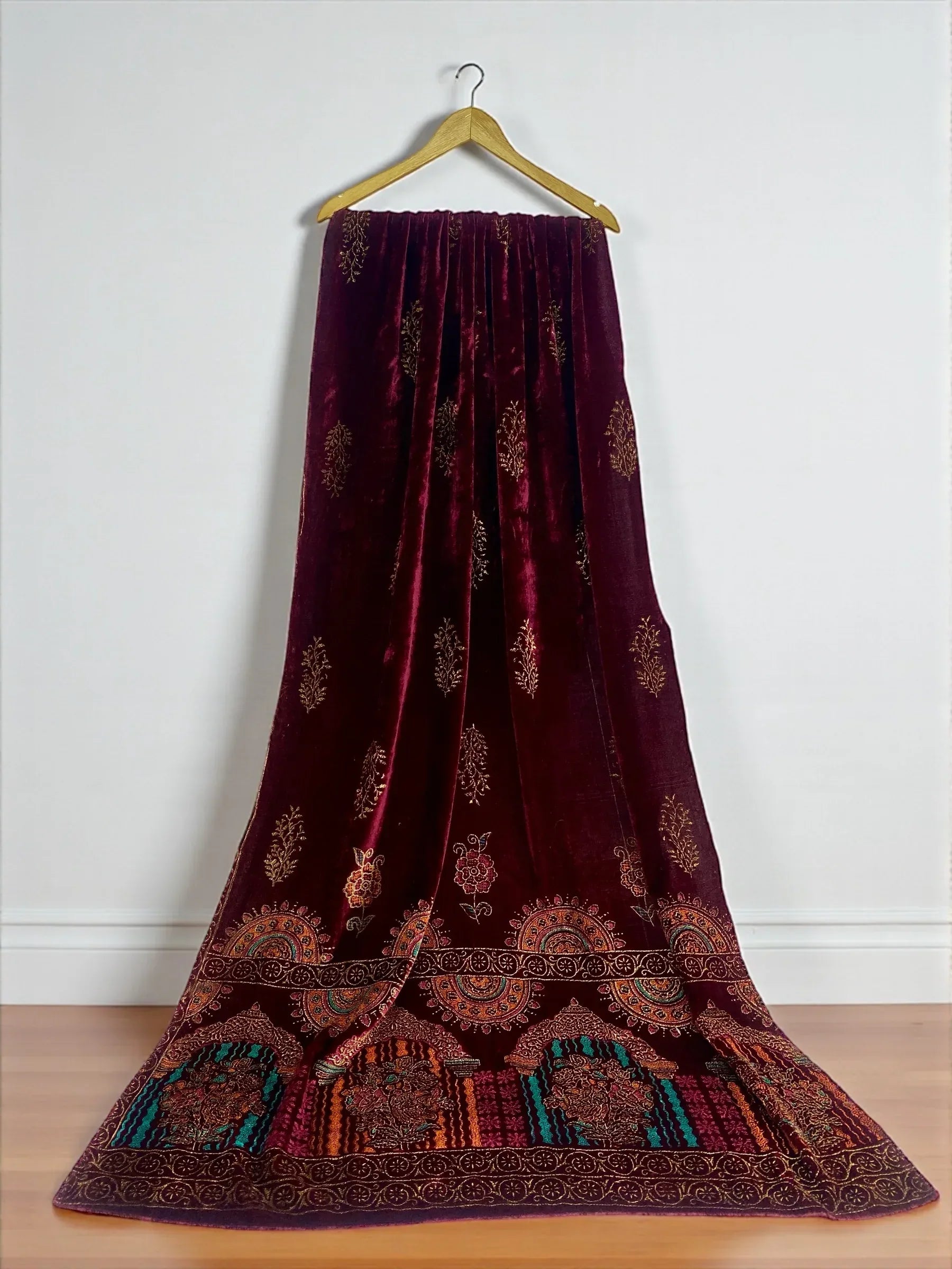 Bareeze Luxury Velvet Shawl Test - ZNH Textile 