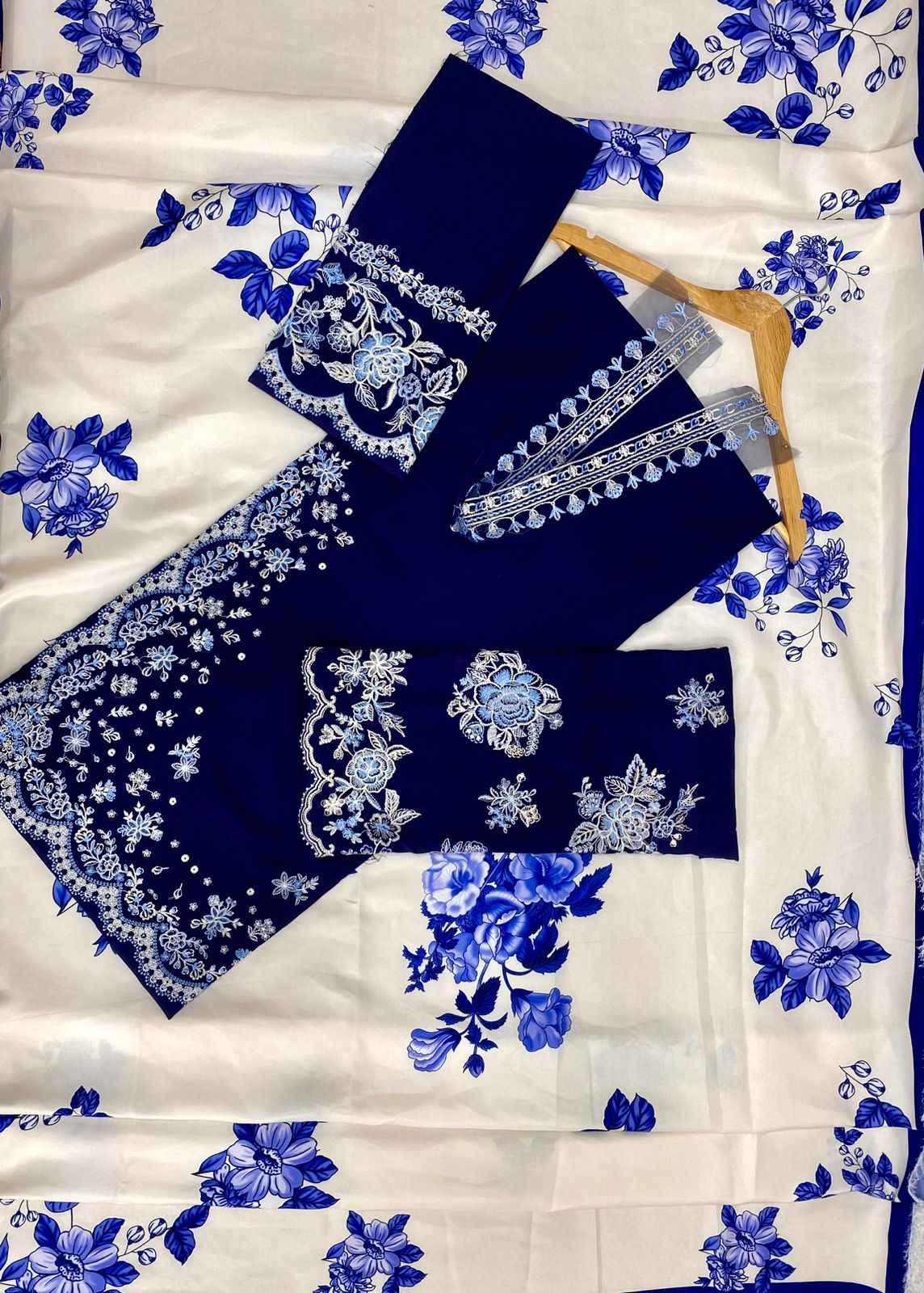 Coco by zara shahjahan | Luxury Embroiderd | Dhanak - ZNH Textile 